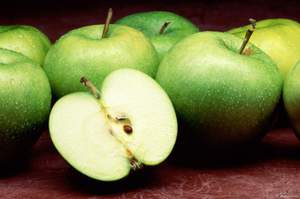 Плоды яблони Семеренко